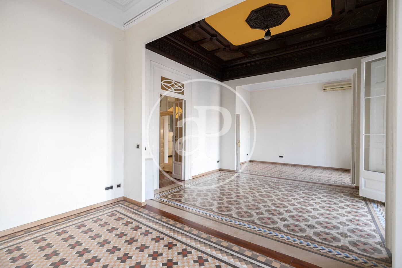 5 soveværelse Lejlighed til leje i Barcelona by - € 3.850 (Ref: 9571156)