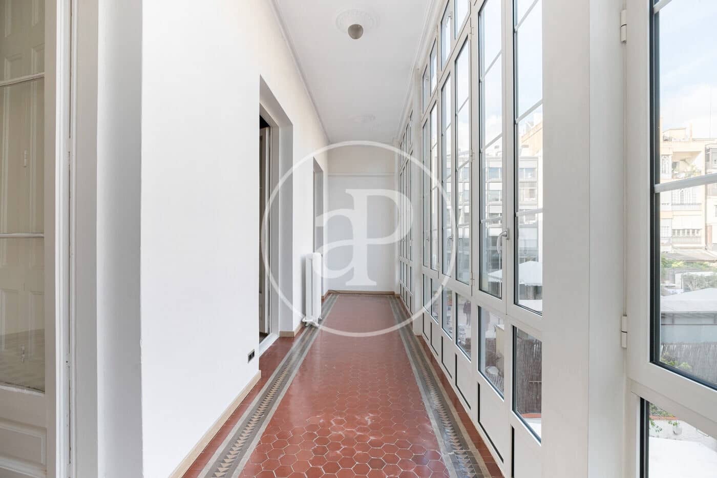 5 soveværelse Lejlighed til leje i Barcelona by - € 3.850 (Ref: 9571156)