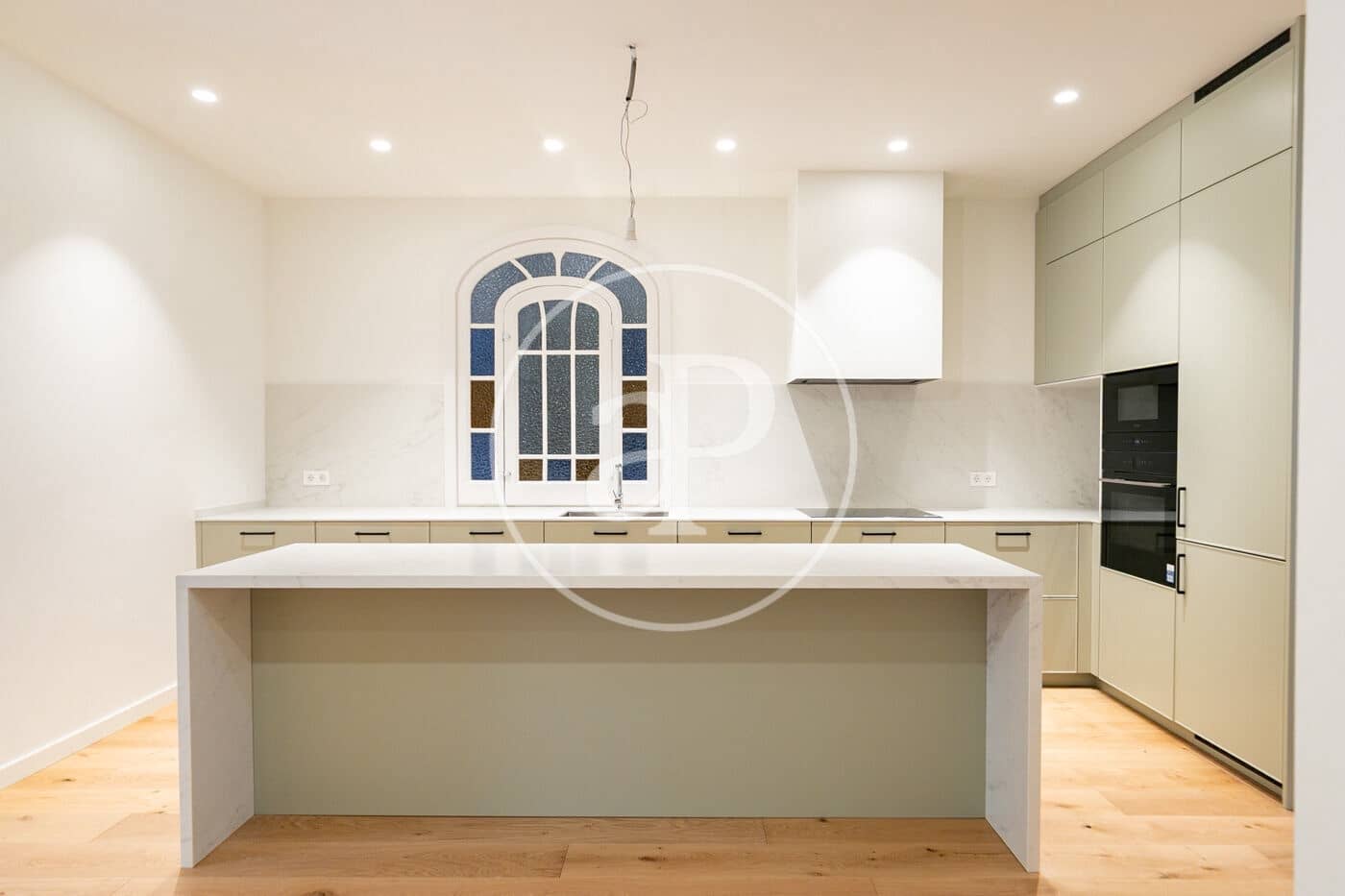 4 bedroom Apartment for sale in Barcelona city - € 1,650,000 (Ref: 9571158)