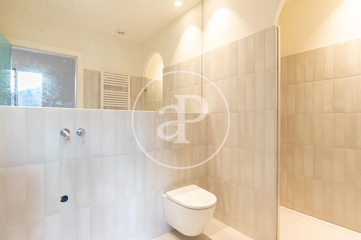 4 bedroom Apartment for sale in Barcelona city - € 1,650,000 (Ref: 9571158)