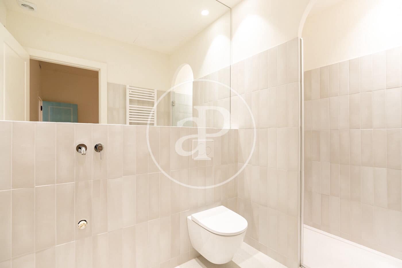 4 bedroom Apartment for sale in Barcelona city - € 1,650,000 (Ref: 9571158)