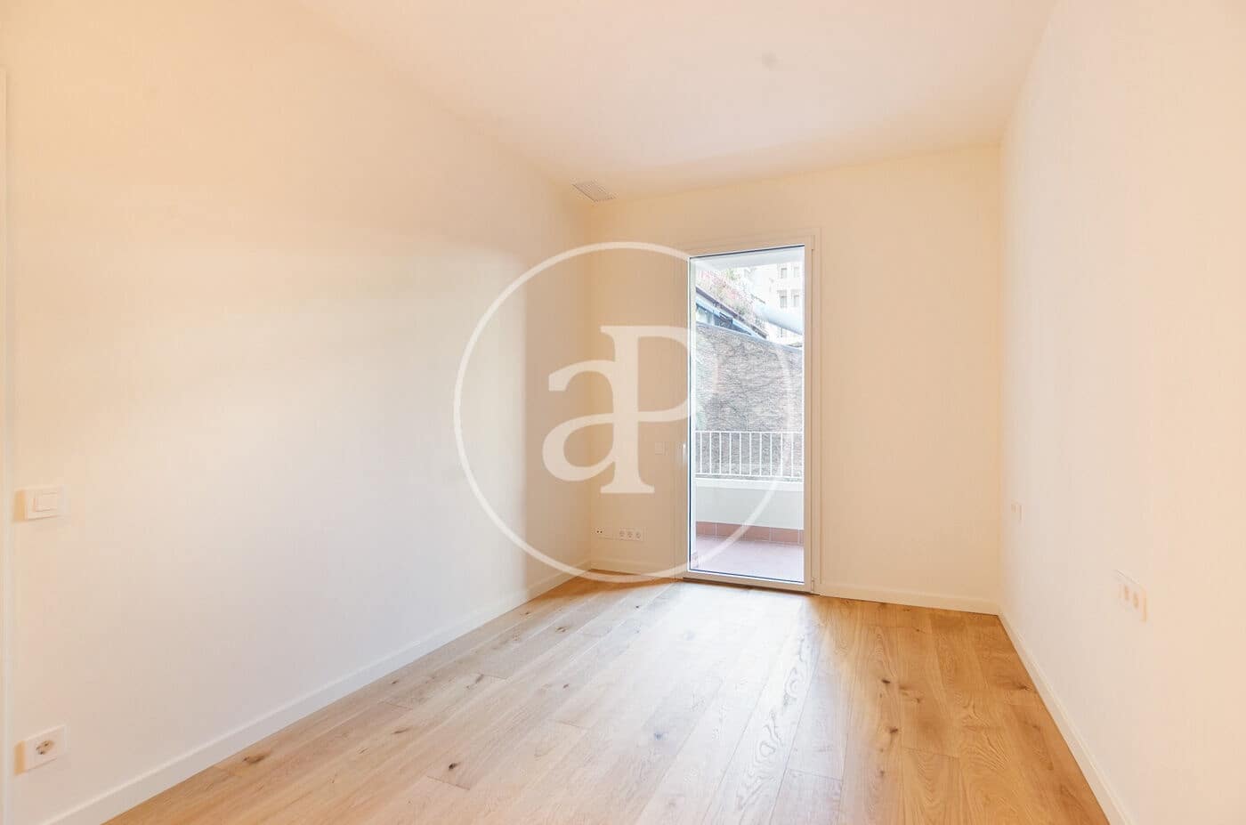 4 bedroom Apartment for sale in Barcelona city - € 1,650,000 (Ref: 9571158)