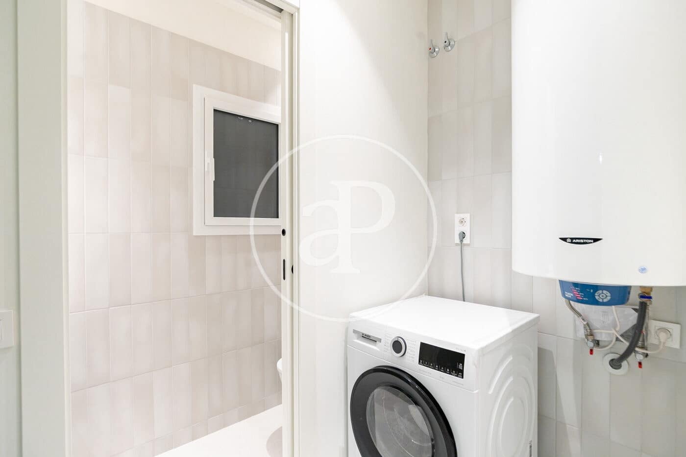 4 bedroom Apartment for sale in Barcelona city - € 1,650,000 (Ref: 9571158)