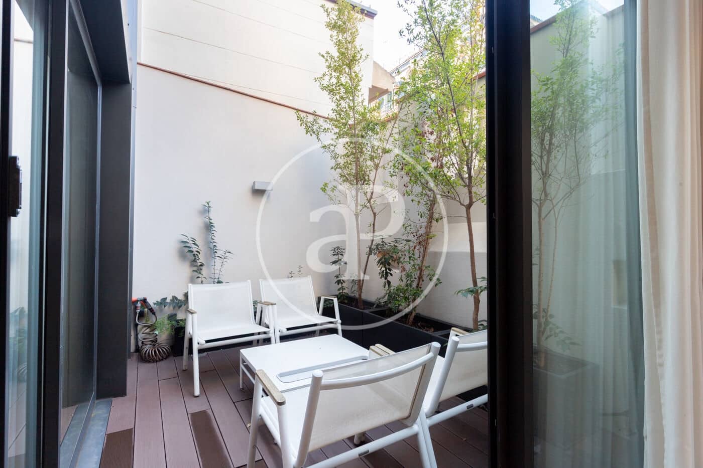 1 soveværelse Lejlighed til leje i Barcelona by - € 3.800 (Ref: 9571159)