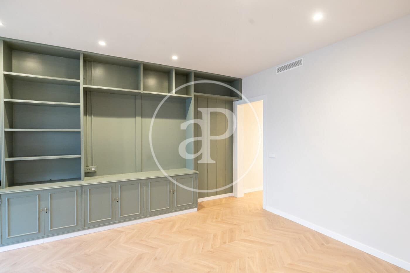 3 soveværelse Lejlighed til salg i Barcelona by - € 780.000 (Ref: 9574617)