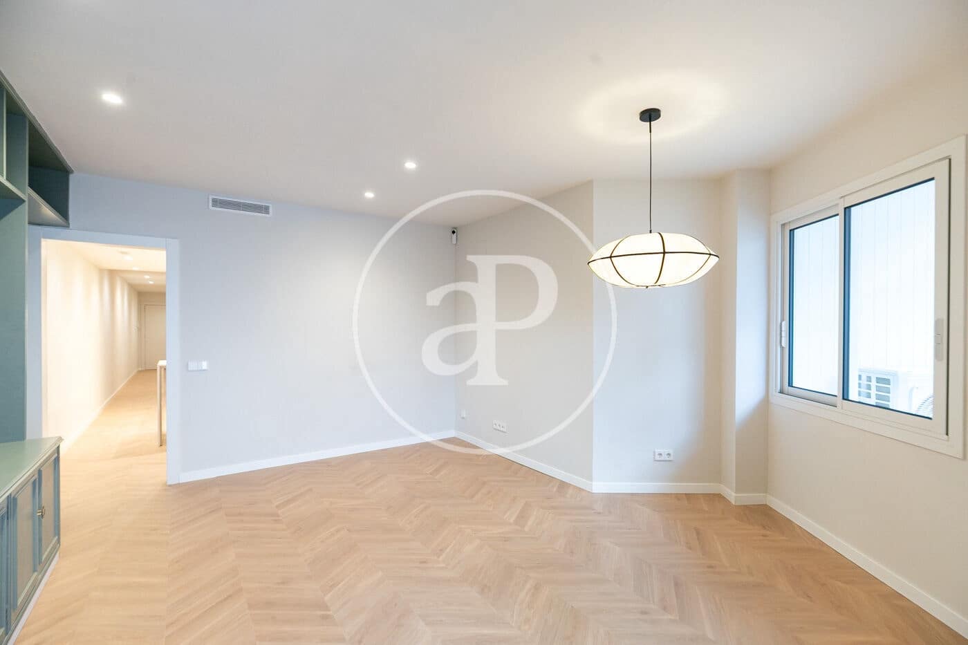 3 soveværelse Lejlighed til salg i Barcelona by - € 780.000 (Ref: 9574617)