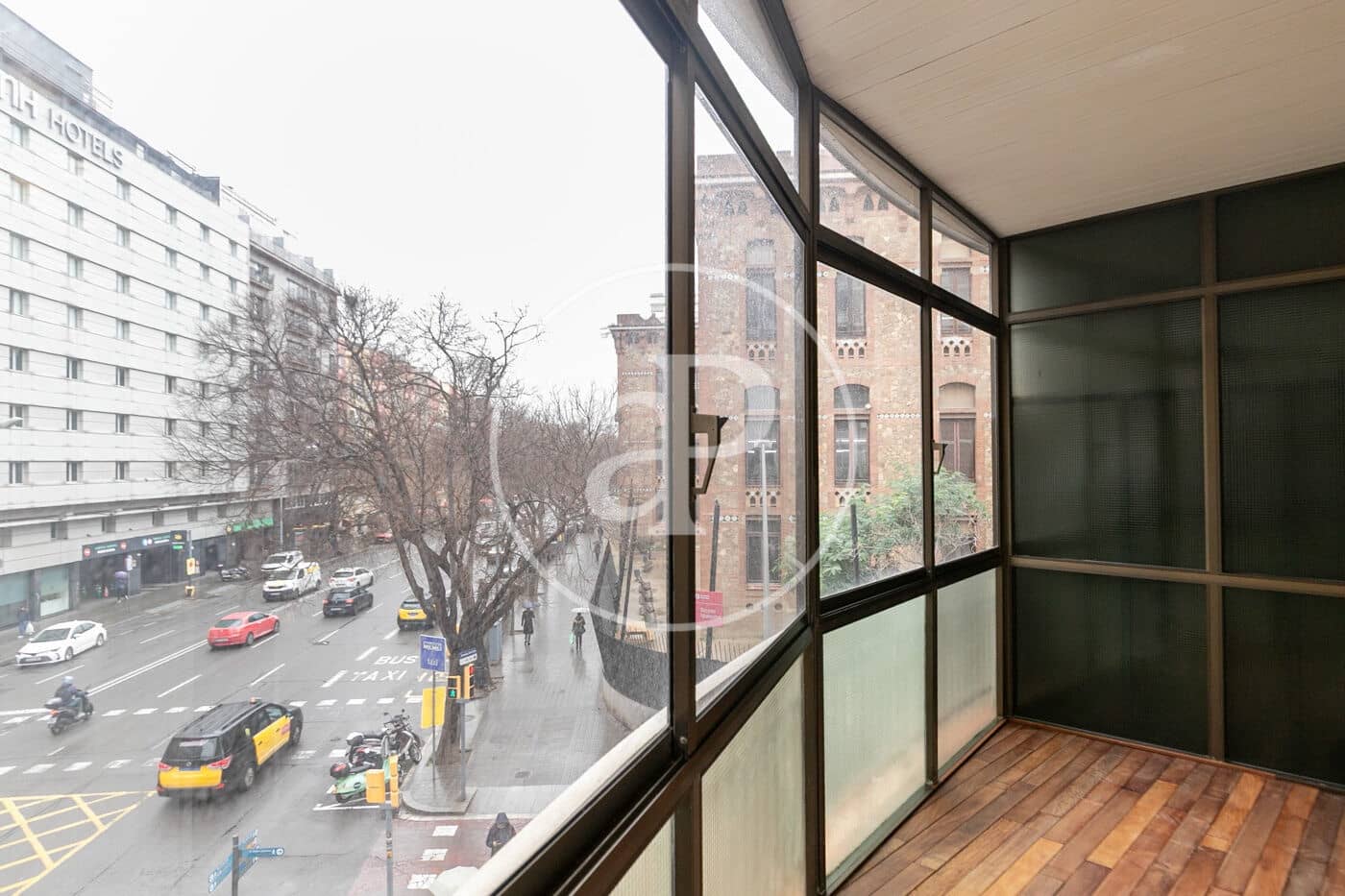 3 soveværelse Lejlighed til salg i Barcelona by - € 780.000 (Ref: 9574617)