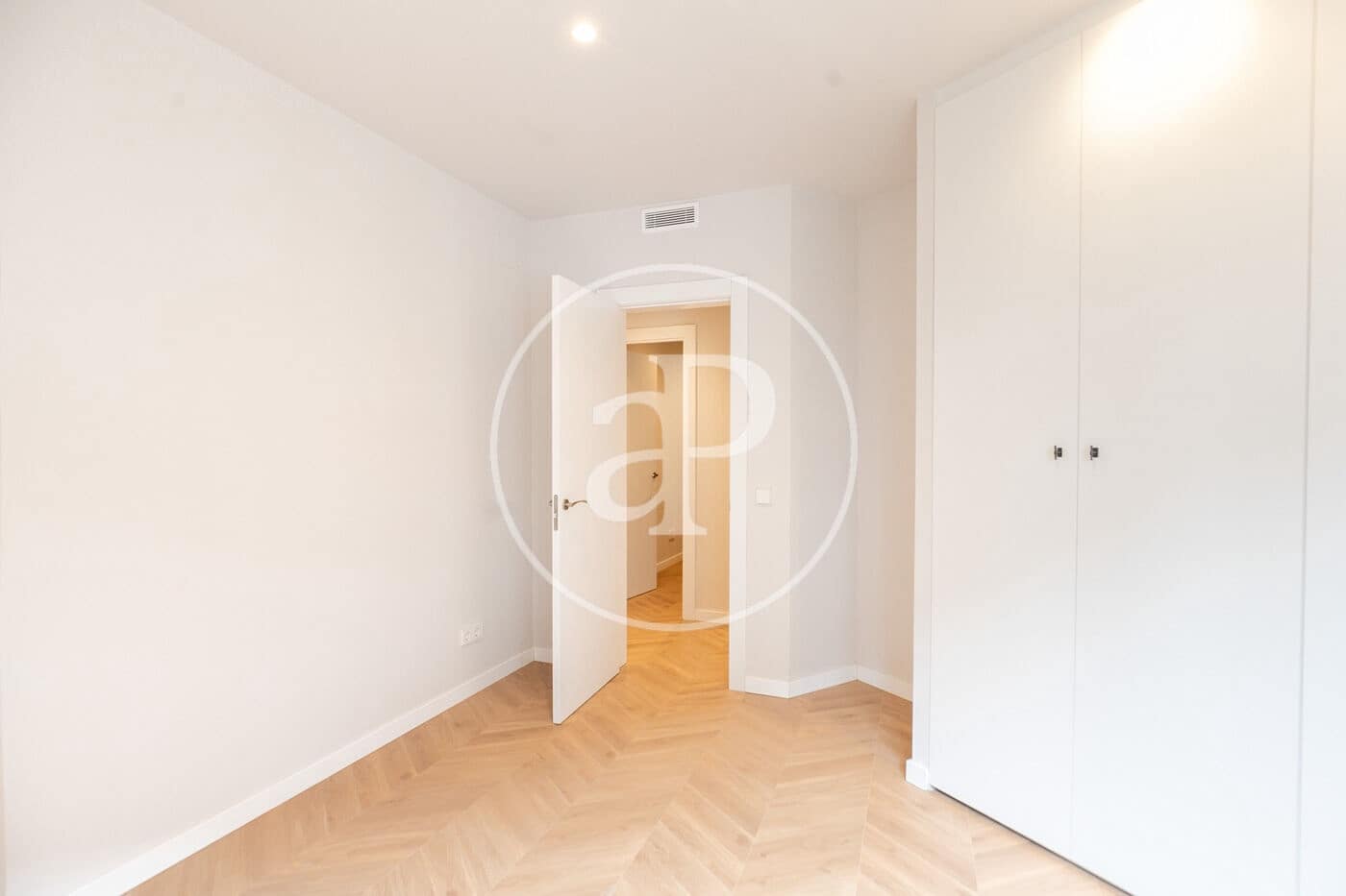 3 soveværelse Lejlighed til salg i Barcelona by - € 780.000 (Ref: 9574617)