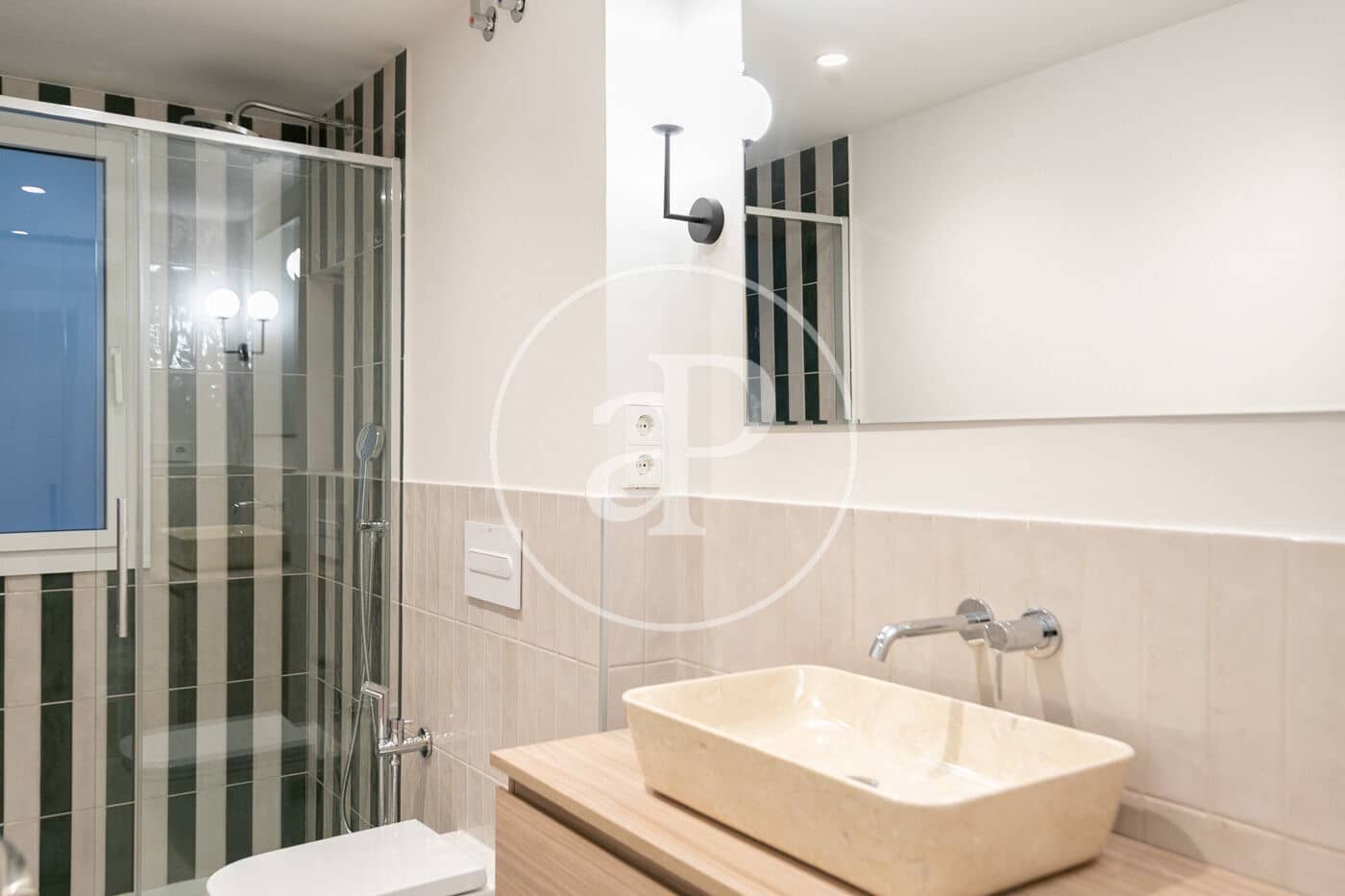 3 soveværelse Lejlighed til salg i Barcelona by - € 780.000 (Ref: 9574617)