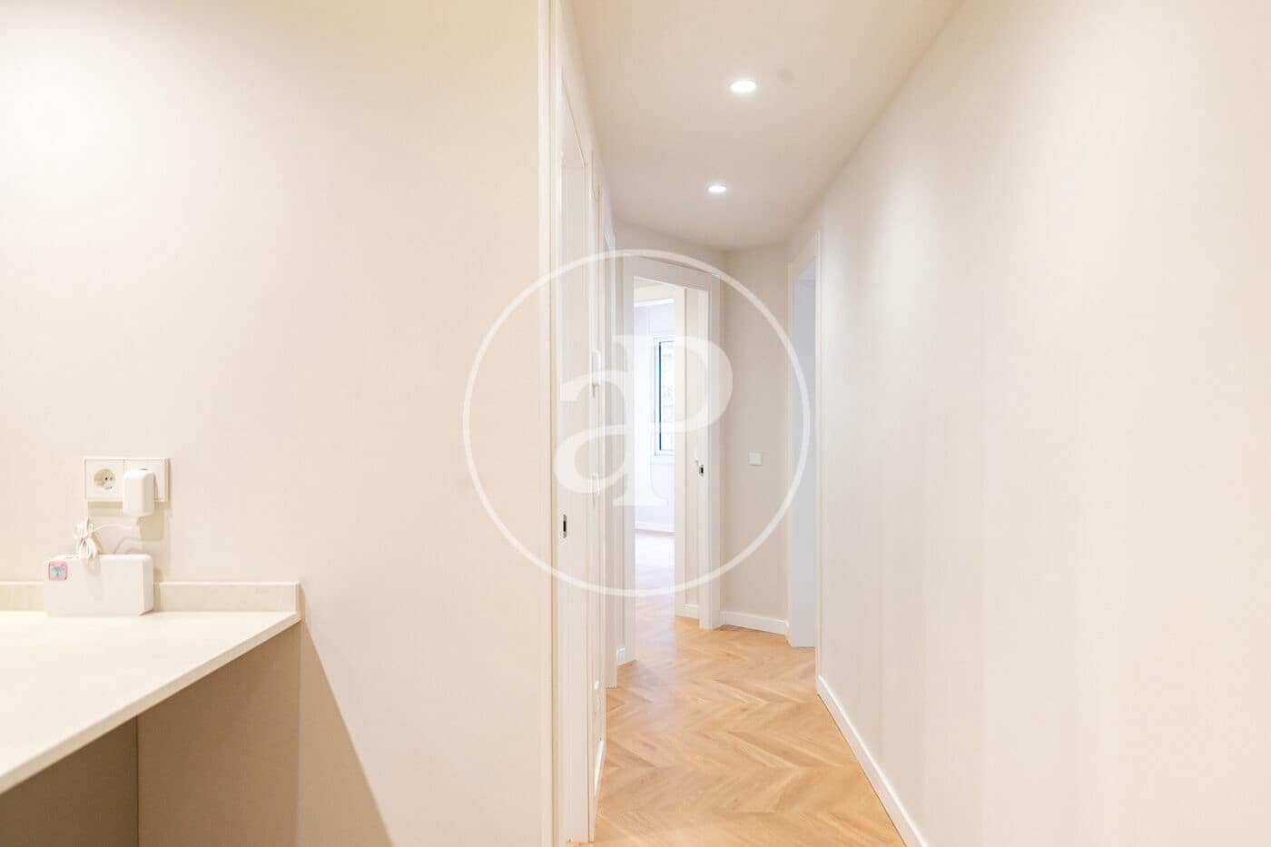 3 soveværelse Lejlighed til salg i Barcelona by - € 780.000 (Ref: 9574617)