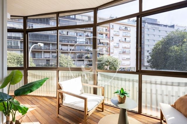 3 soveværelse Lejlighed til salg i Les Corts, Barcelona by - € 729.000 (Ref: 9574617)