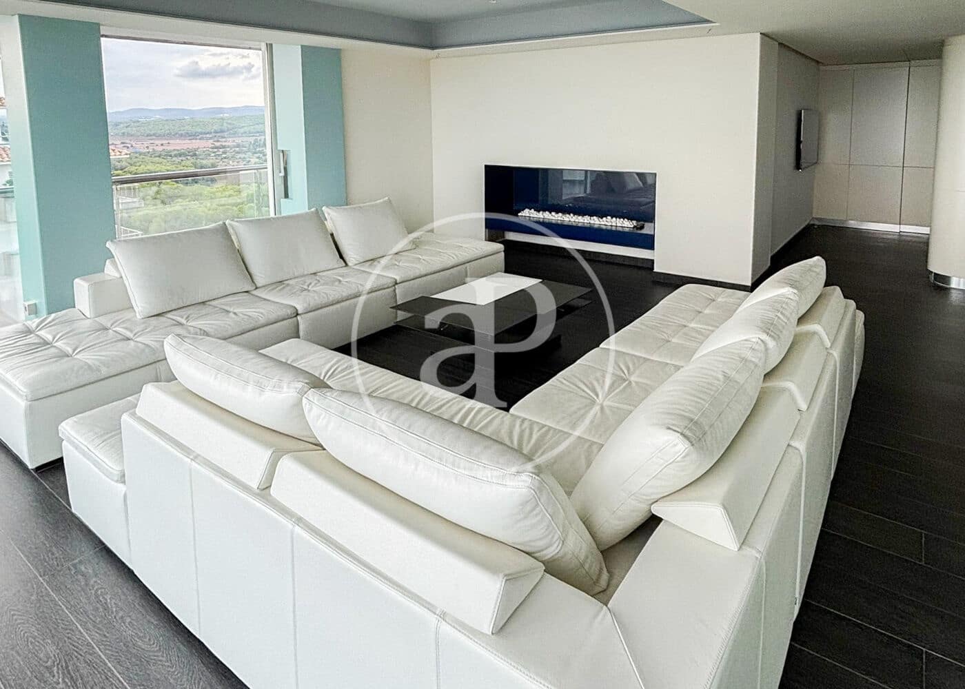 1 makuuhuone Huoneisto myytävänä paikassa Sitges mukana uima-altaan - 1 380 000 € (Ref: 9574618)