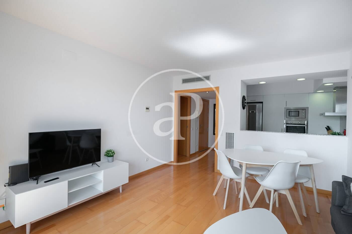 2 slaapkamer Appartement te koop in L'Hospitalet de Llobregat - € 499.000 (Ref: 9574619)