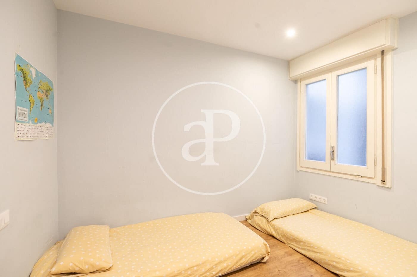 5 makuuhuone Huoneisto myytävänä paikassa Barcelona kaupunki - 890 000 € (Ref: 9574620)