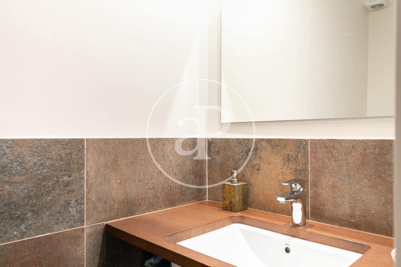 5 makuuhuone Huoneisto myytävänä paikassa Barcelona kaupunki - 890 000 € (Ref: 9574620)