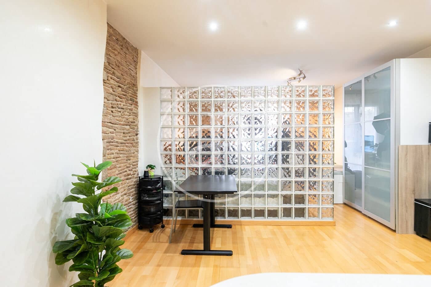 1 soverom Leilighet til salgs i Barcelona by - € 269 000 (Ref: 9574621)