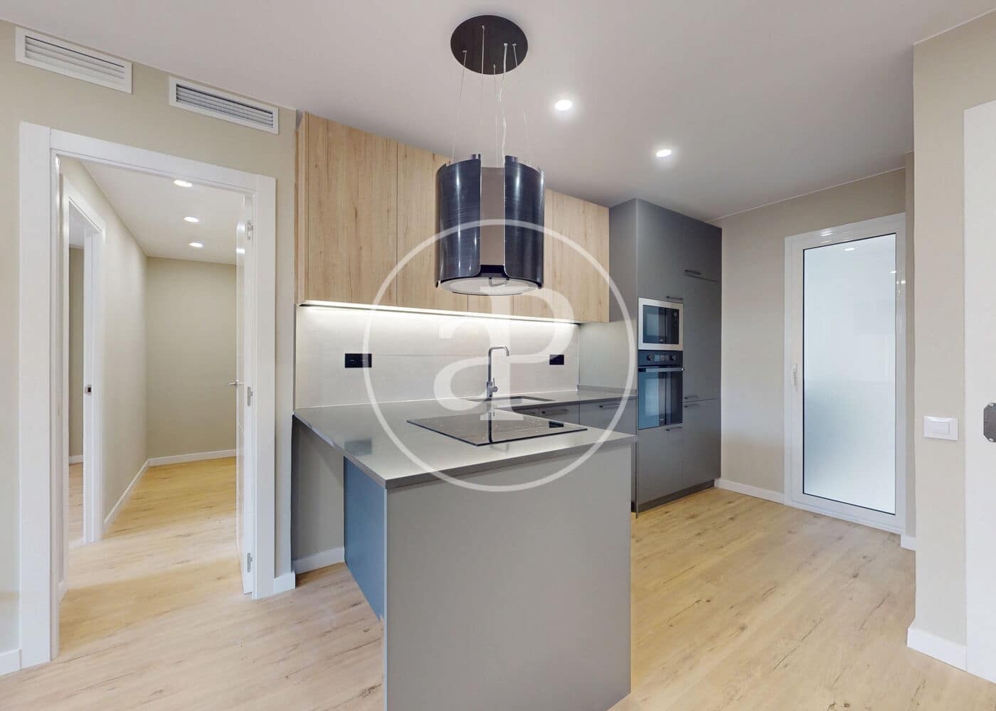 3 soveværelse Lejlighed til salg i Barcelona by - € 446.000 (Ref: 9574622)