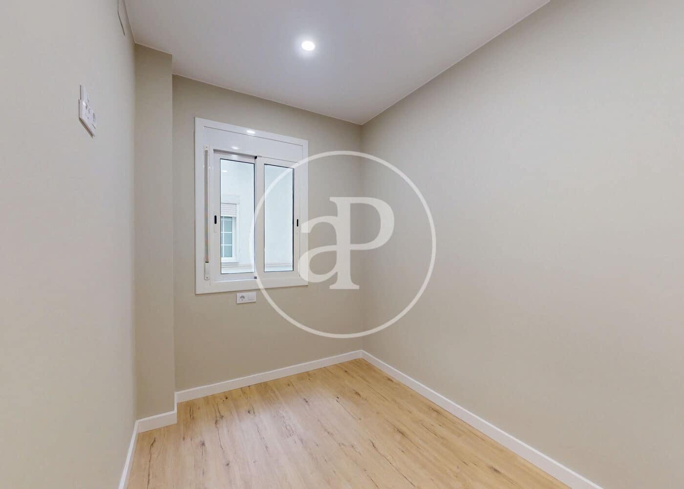 3 soveværelse Lejlighed til salg i Barcelona by - € 446.000 (Ref: 9574622)