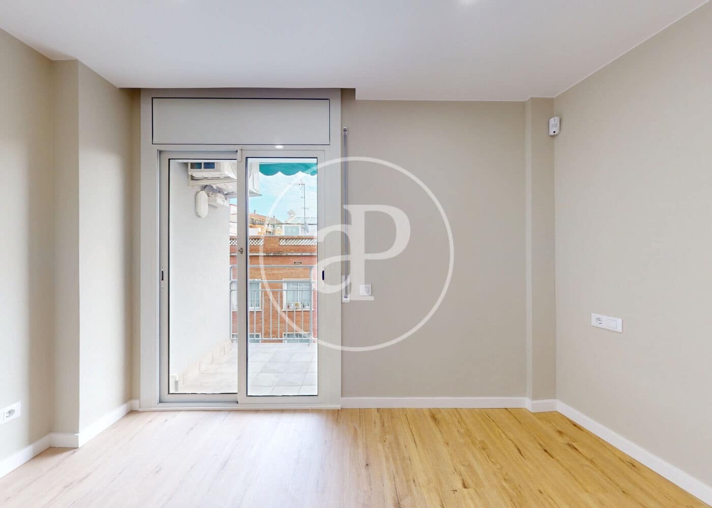 3 soveværelse Lejlighed til salg i Barcelona by - € 446.000 (Ref: 9574622)