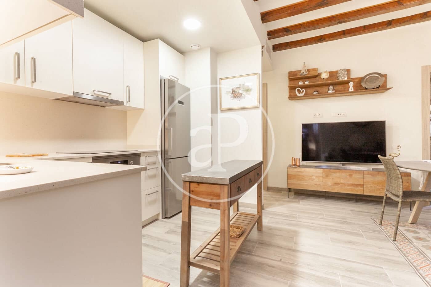 2 quarto Apartamento para arrendar em Barcelona cidade - 2 000 € (Ref: 9582931)