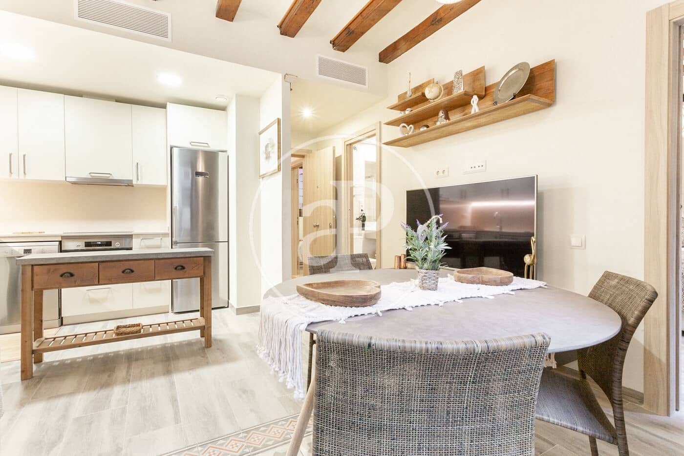 2 quarto Apartamento para arrendar em Barcelona cidade - 2 000 € (Ref: 9582931)