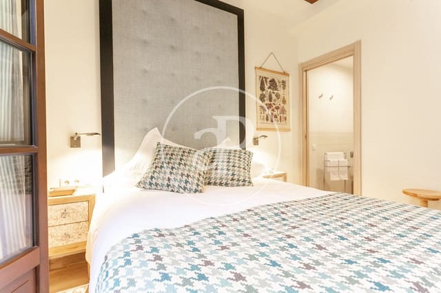 2 quarto Apartamento para arrendar em Sant Pere, Santa Caterina i La Ribera, Barcelona cidade - 2 000 € (Ref: 9582931)