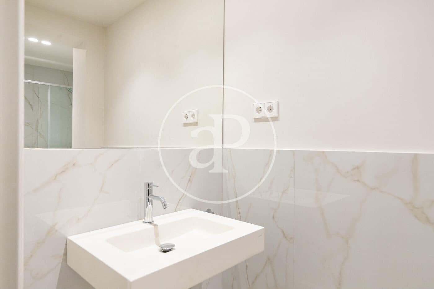 2 makuuhuone Huoneisto myytävänä paikassa Barcelona kaupunki mukana uima-altaan - 950 000 € (Ref: 9586480)