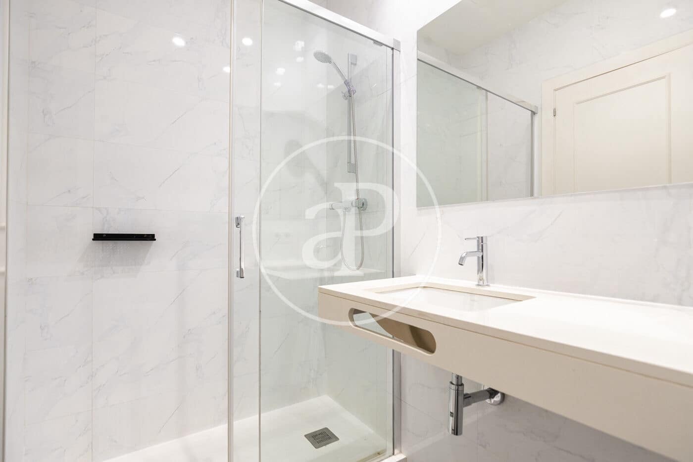 2 makuuhuone Huoneisto myytävänä paikassa Barcelona kaupunki mukana uima-altaan - 1 050 000 € (Ref: 9586481)