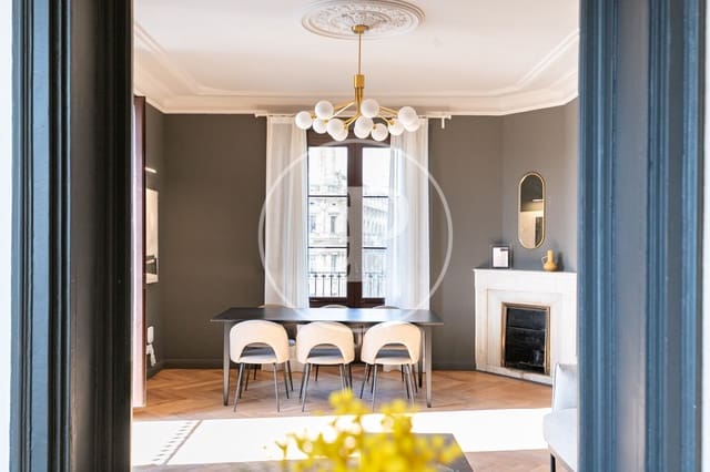 2 makuuhuone Huoneisto myytävänä paikassa La Barceloneta, Barcelona kaupunki mukana uima-altaan - 1 050 000 € (Ref: 9586481)