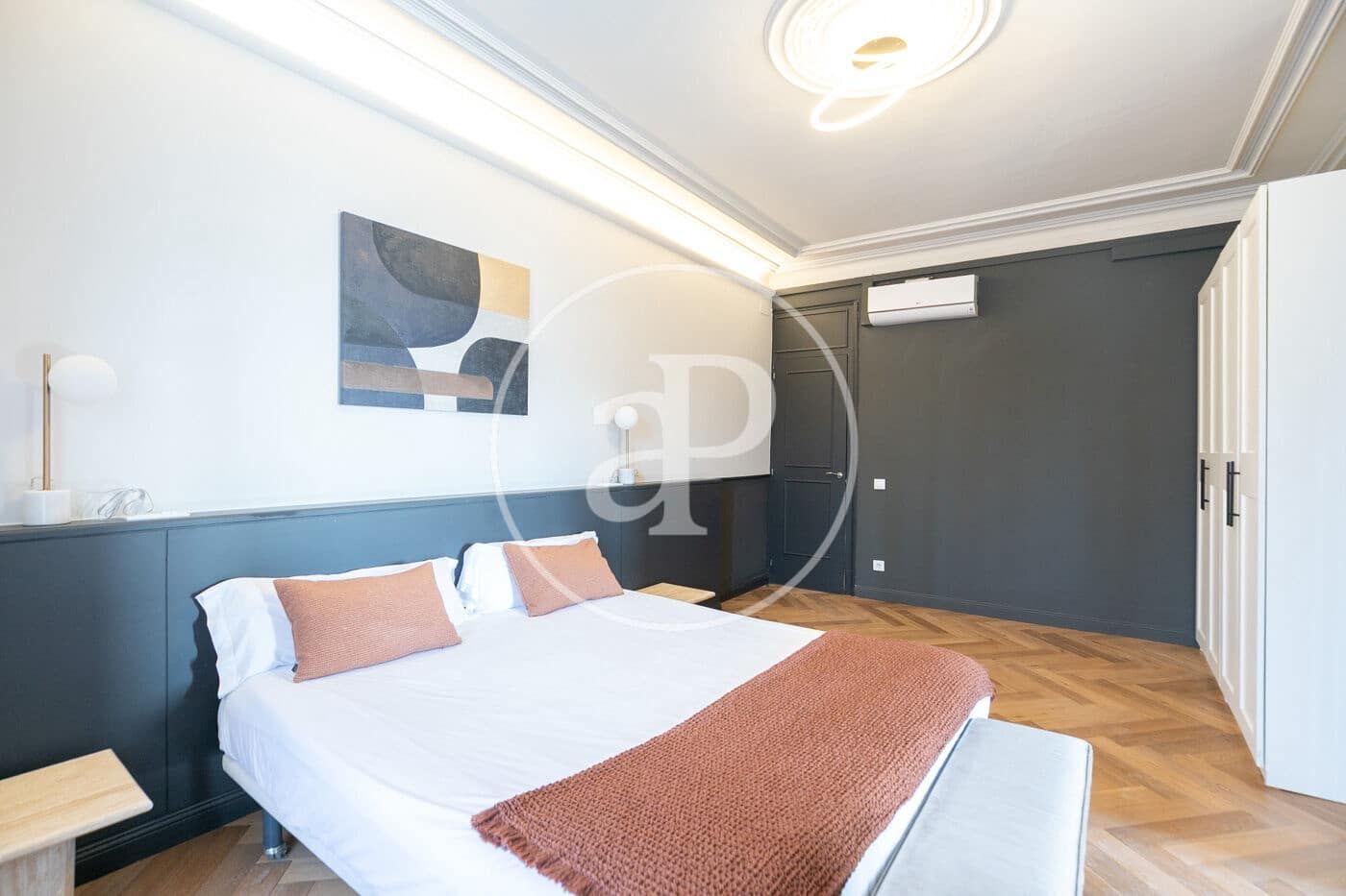 2 makuuhuone Huoneisto myytävänä paikassa Barcelona kaupunki mukana uima-altaan - 1 050 000 € (Ref: 9586481)