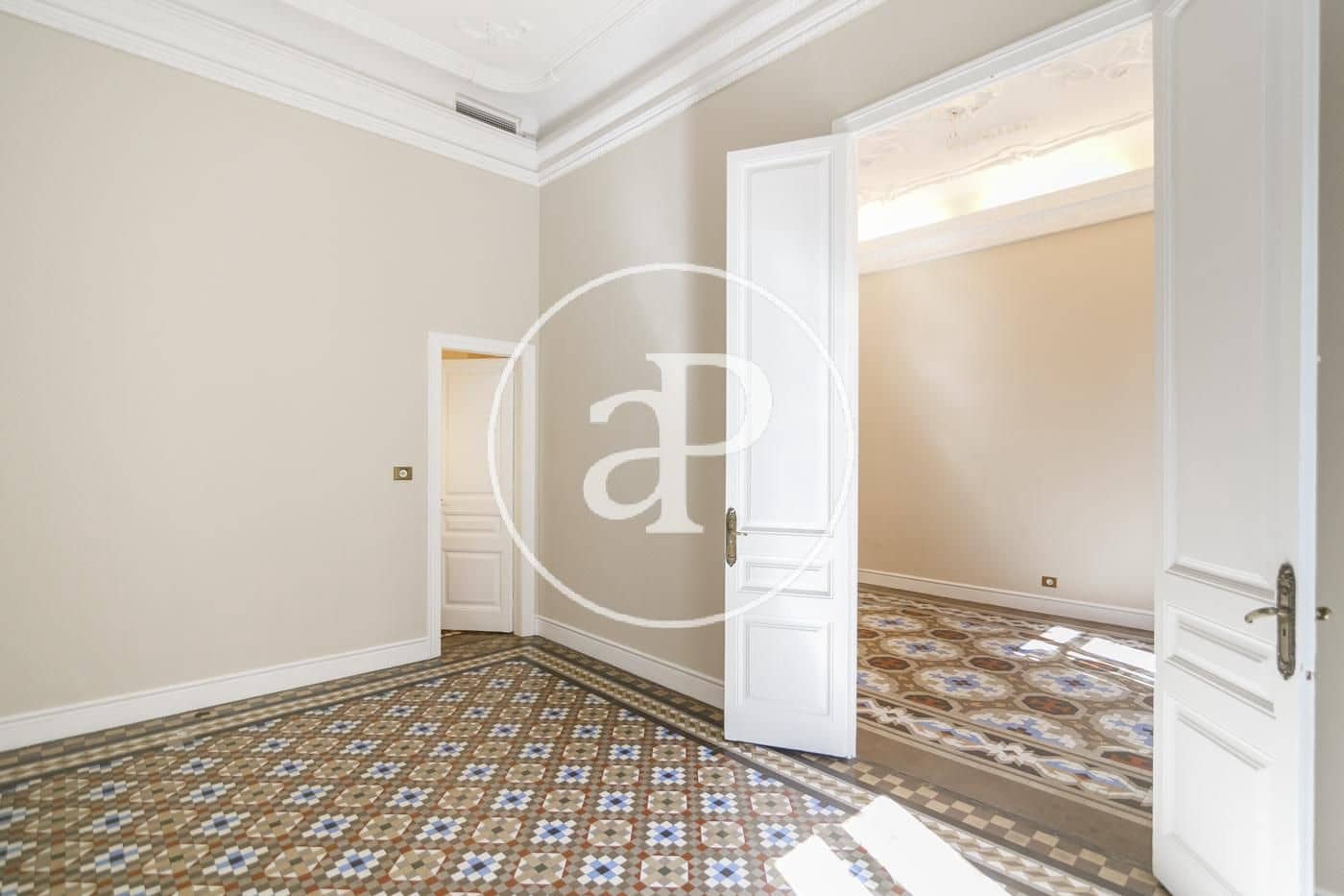 5 Zimmer Apartment zu vermieten in Barcelona Stadt - 4.500 € (Ref: 9586482)