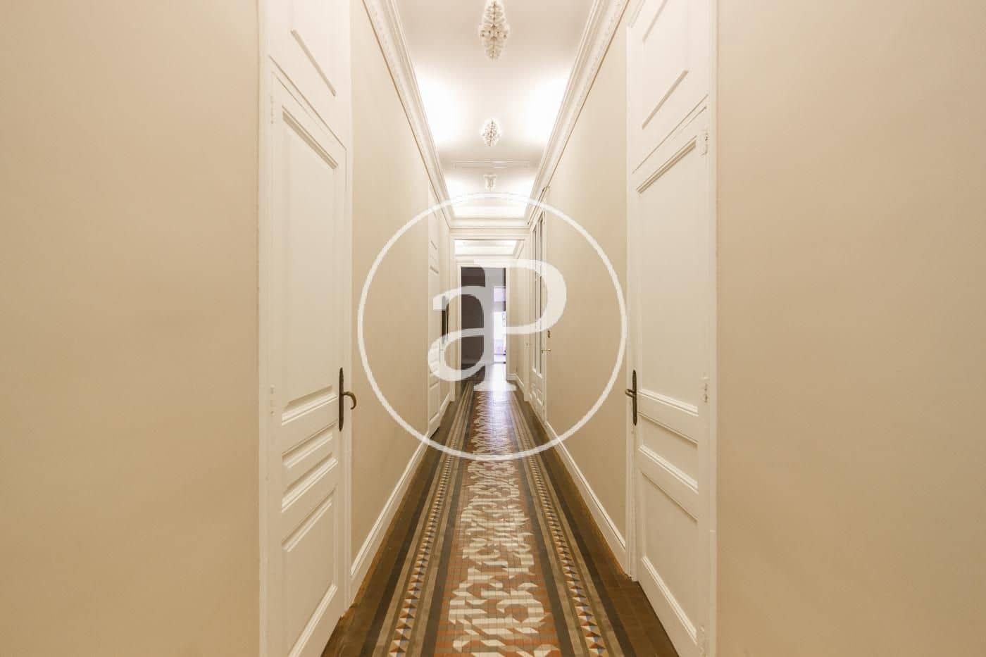 5 Zimmer Apartment zu vermieten in Barcelona Stadt - 4.500 € (Ref: 9586482)