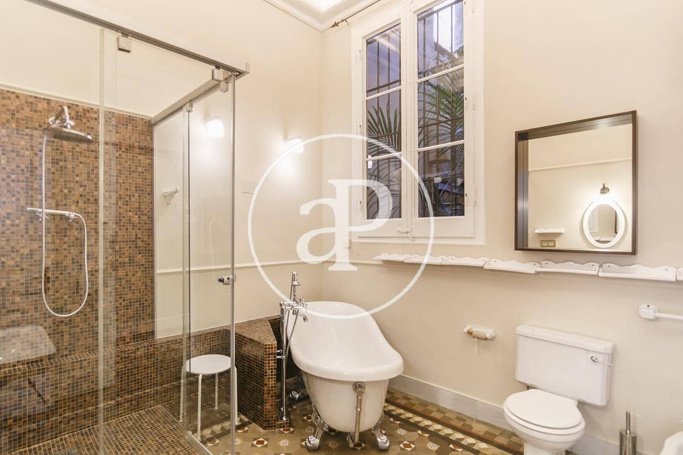 5 Zimmer Apartment zu vermieten in Barcelona Stadt - 4.500 € (Ref: 9586482)