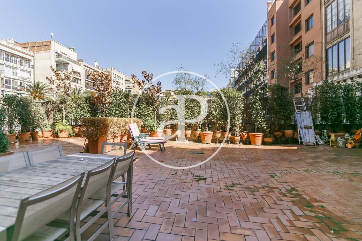 5 Zimmer Apartment zu vermieten in Barcelona Stadt - 4.500 € (Ref: 9586482)