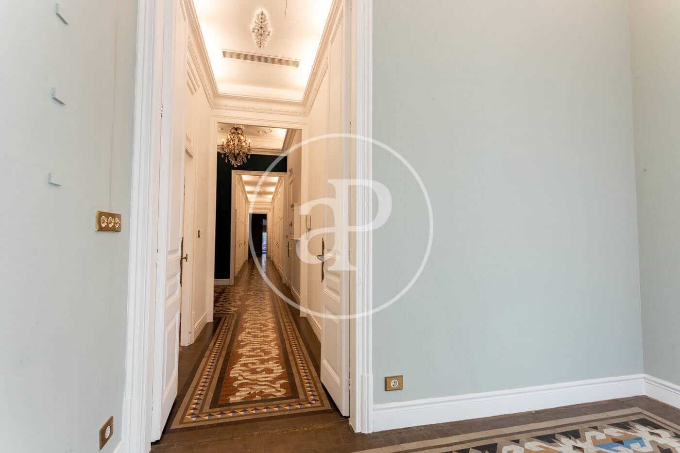 5 bedroom Apartment for rent in Barcelona city - € 4,500 (Ref: 9586482)