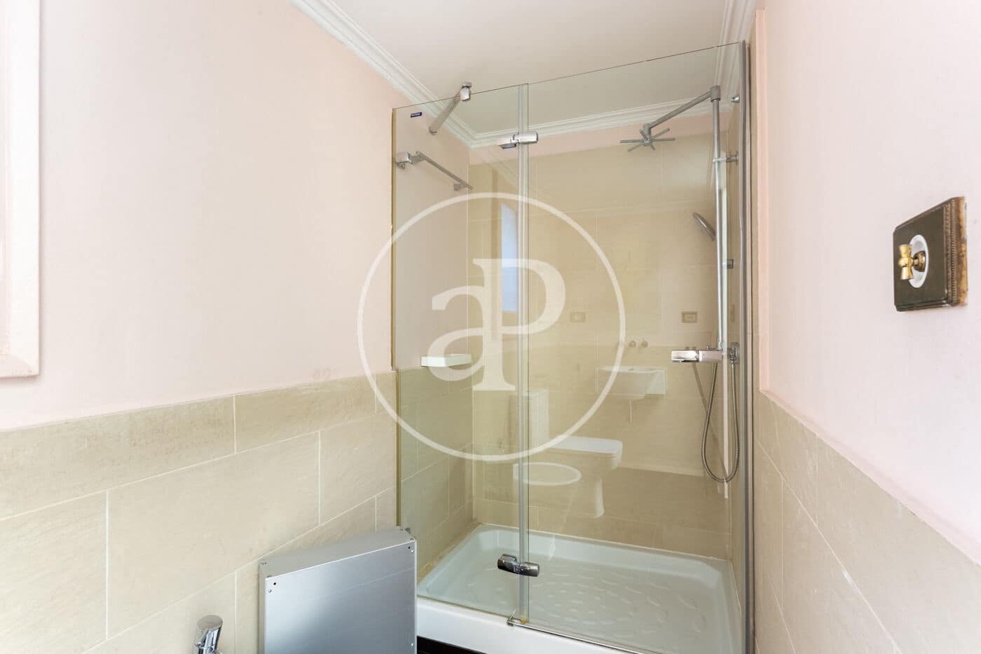 5 bedroom Apartment for rent in Barcelona city - € 4,500 (Ref: 9586482)