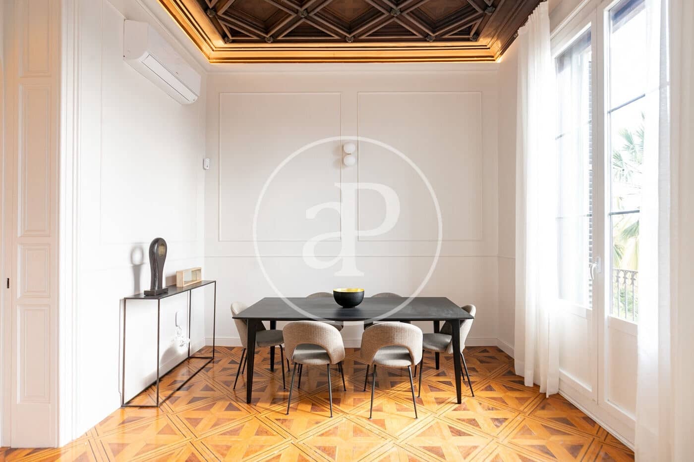 2 makuuhuone Huoneisto myytävänä paikassa Barcelona kaupunki mukana uima-altaan - 870 000 € (Ref: 9586485)