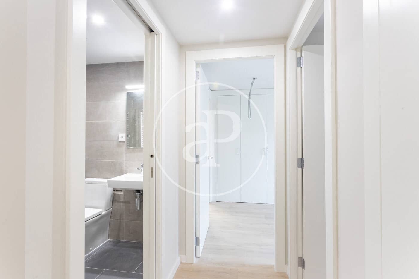 2 bedroom Apartment for rent in Sant Cugat del Valles with pool - € 2,000 (Ref: 9586486)