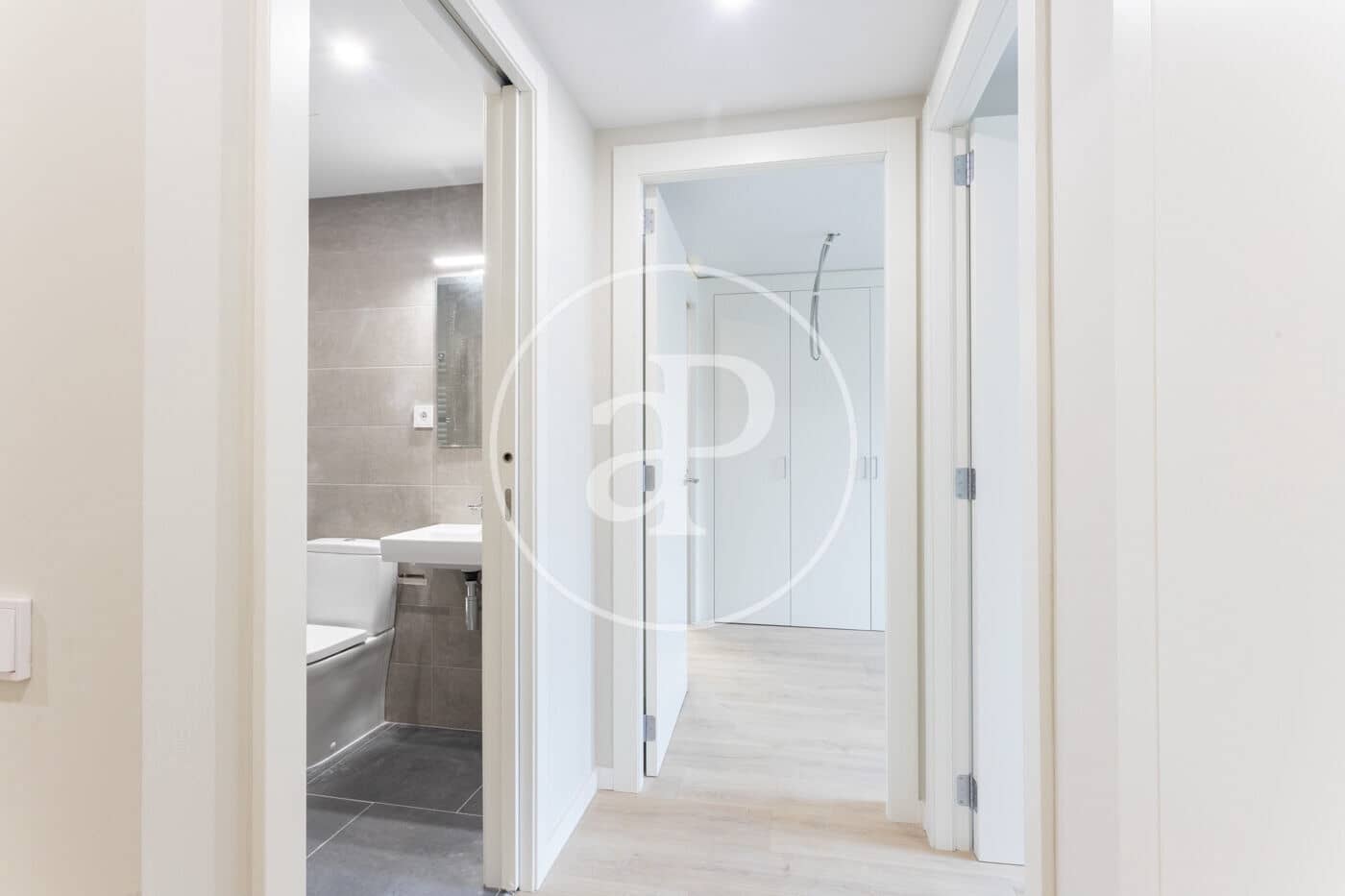 2 bedroom Apartment for rent in Sant Cugat del Valles with pool - € 2,000 (Ref: 9586486)