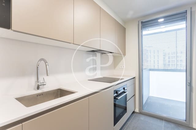 Appartement de 2 chambres à louer à Sant Cugat del Vallès avec piscine - 2 000 € (Ref: 9586486)