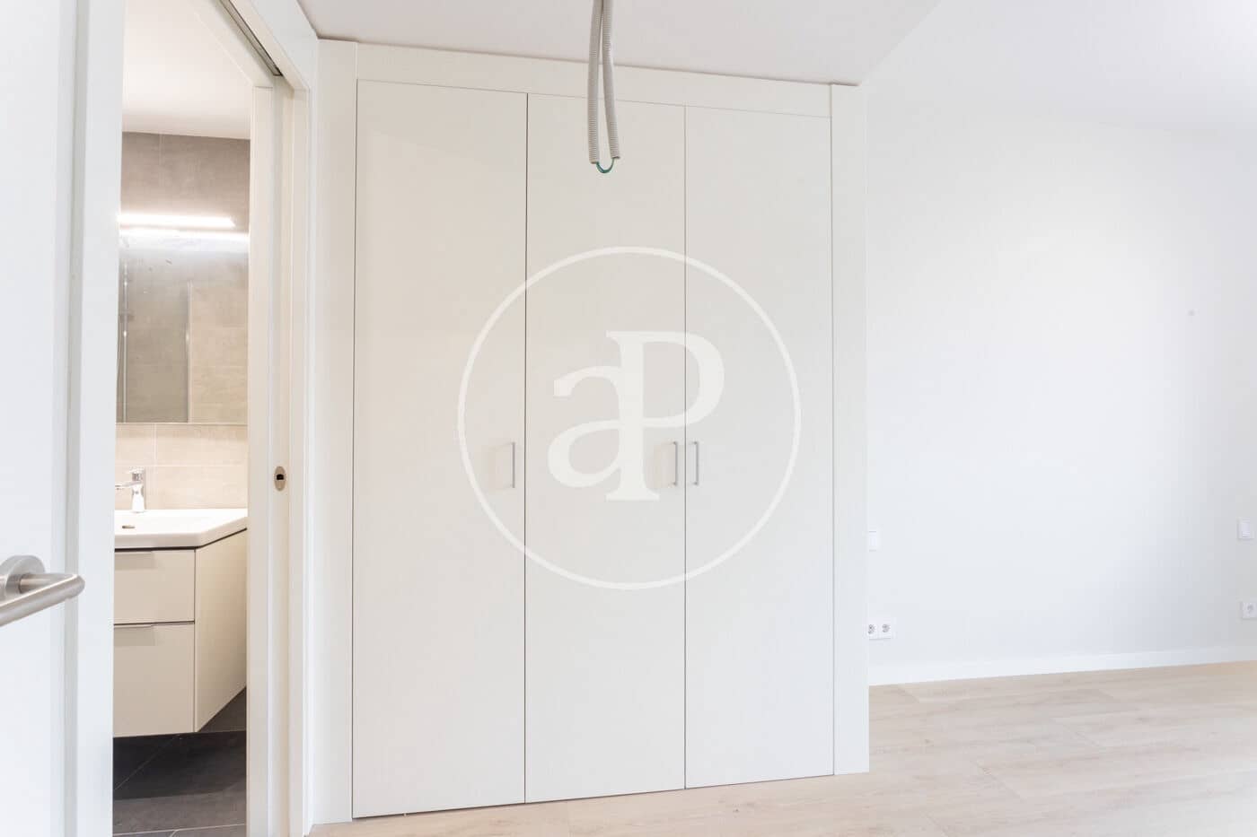 2 bedroom Apartment for rent in Sant Cugat del Valles with pool - € 2,000 (Ref: 9586488)