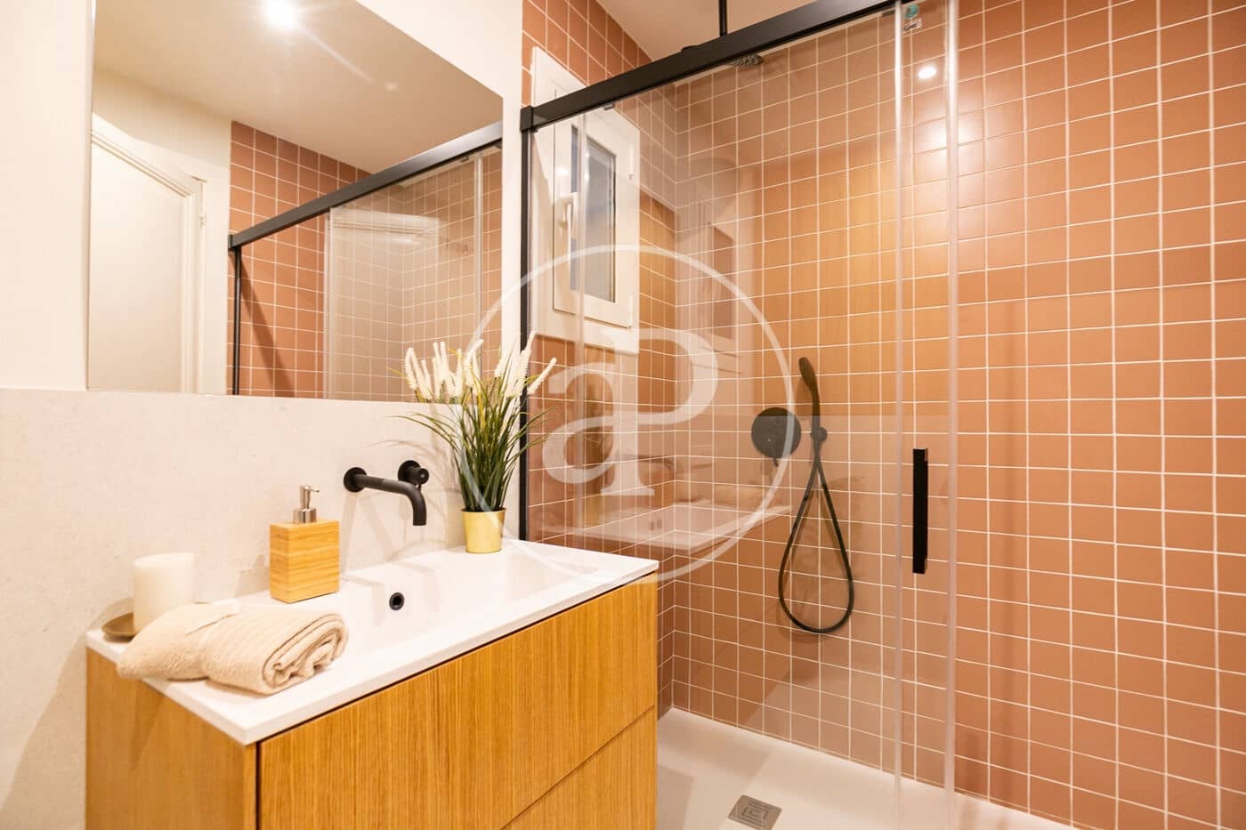 3 bedroom Apartment for sale in Barcelona city - € 1,250,000 (Ref: 9591252)