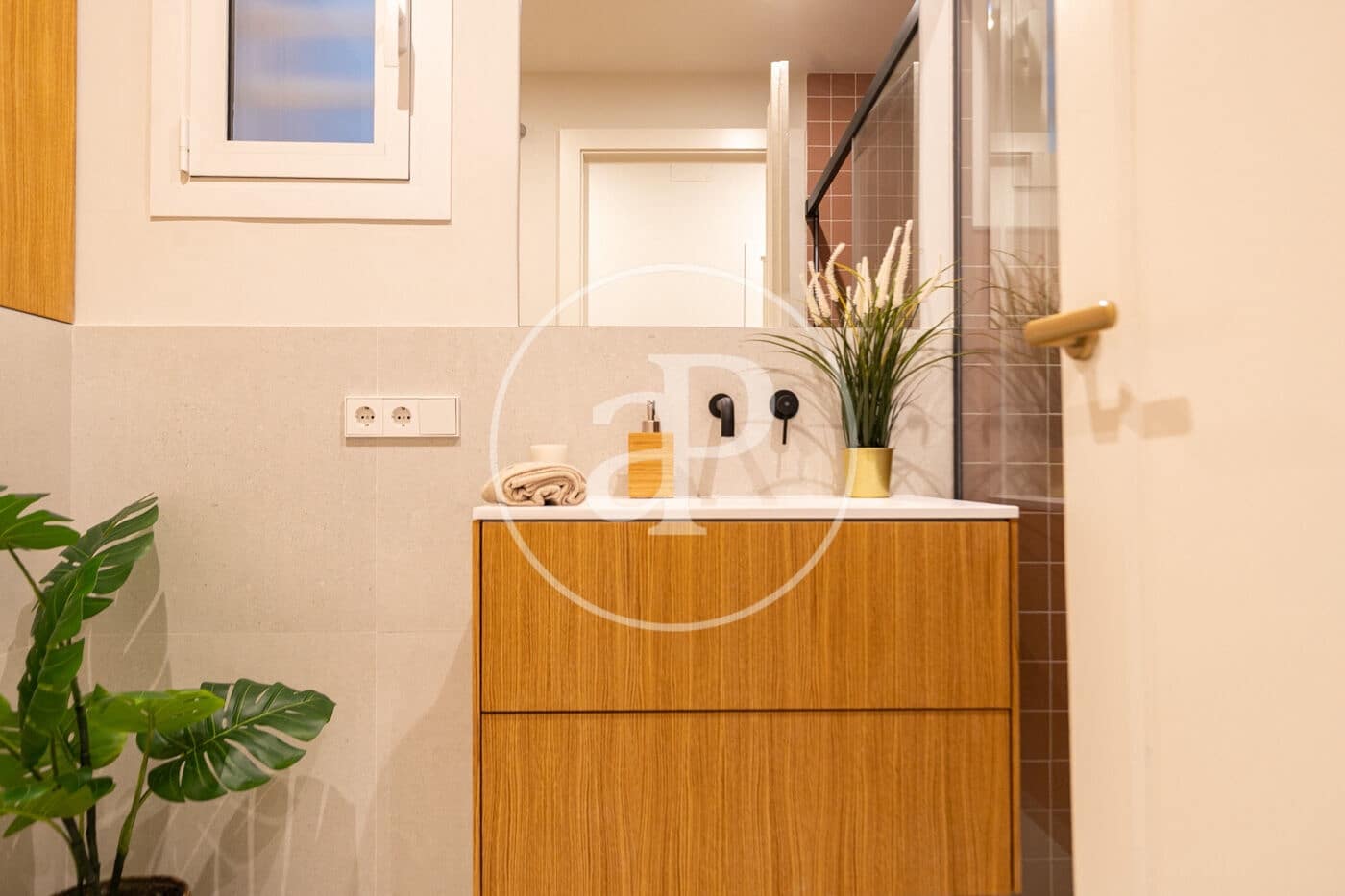 3 bedroom Apartment for sale in Barcelona city - € 1,250,000 (Ref: 9591252)