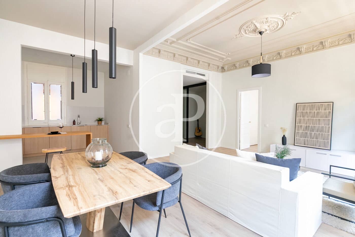 2 bedroom Apartment for sale in Barcelona city - € 900,000 (Ref: 9591253)