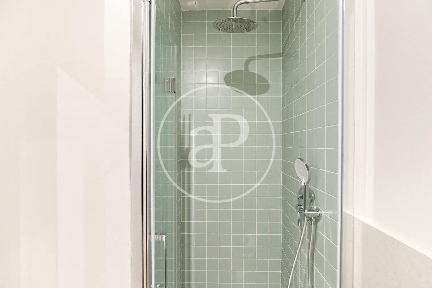 2 bedroom Apartment for sale in Barcelona city - € 900,000 (Ref: 9591253)