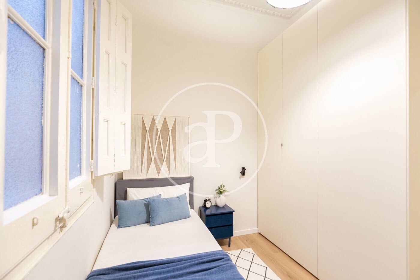 2 bedroom Apartment for sale in Barcelona city - € 900,000 (Ref: 9591253)