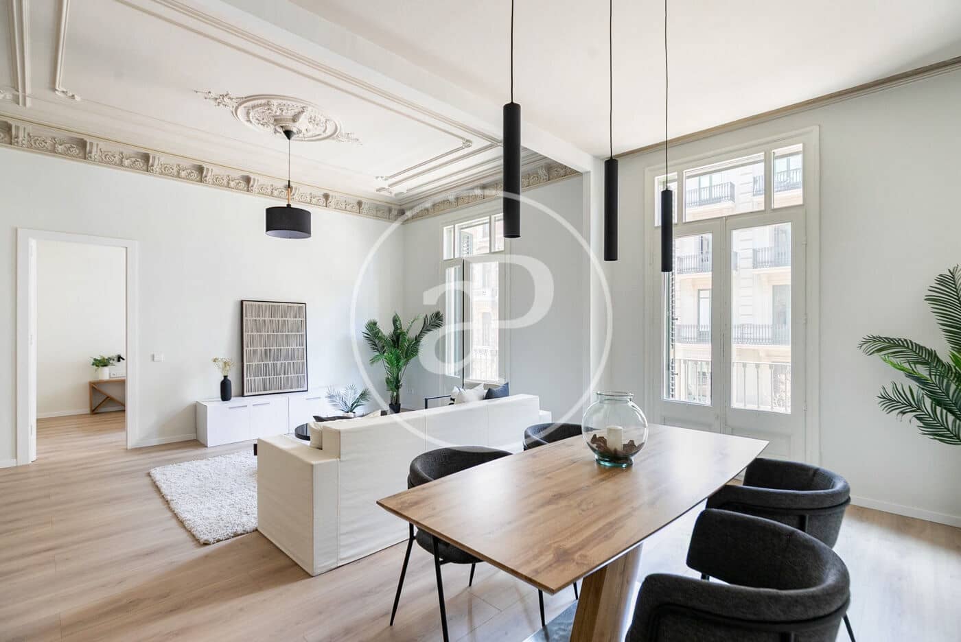 2 bedroom Apartment for sale in Barcelona city - € 900,000 (Ref: 9591253)