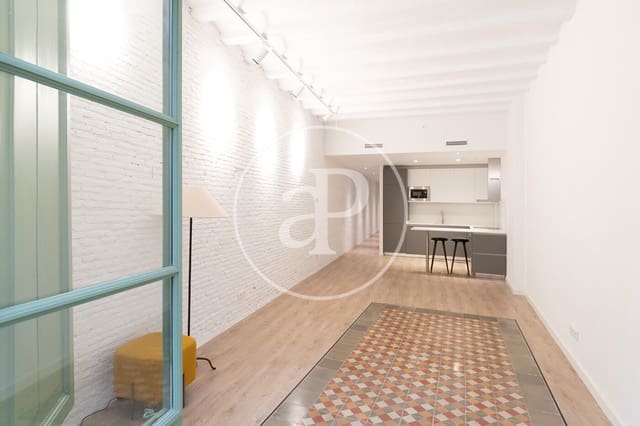 2 bedroom Apartment for rent in El Barri Gòtic, Barcelona city - € 2,200 (Ref: 9591254)