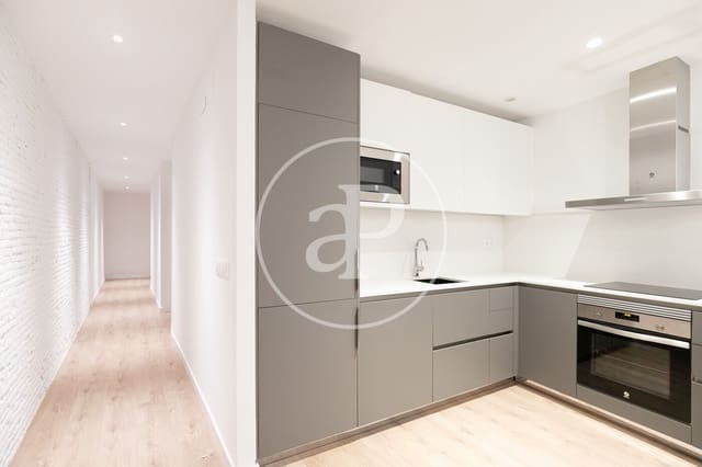 2 bedroom Apartment for rent in El Barri Gòtic, Barcelona city - € 2,200 (Ref: 9591254)