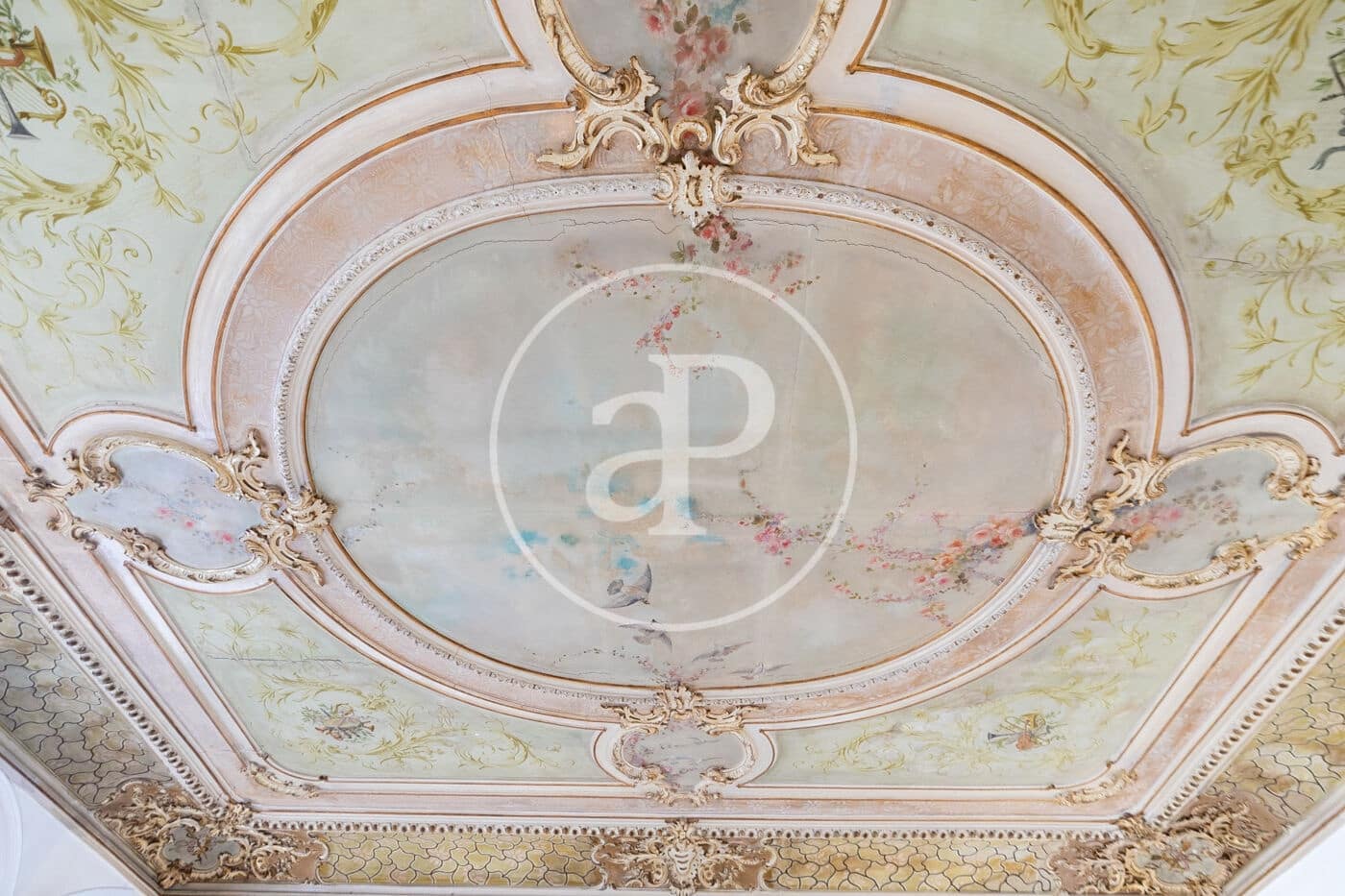 Apartamento de 6 habitaciones en Barcelona ciudad en alquiler - 4.500 € (Ref: 9591255)